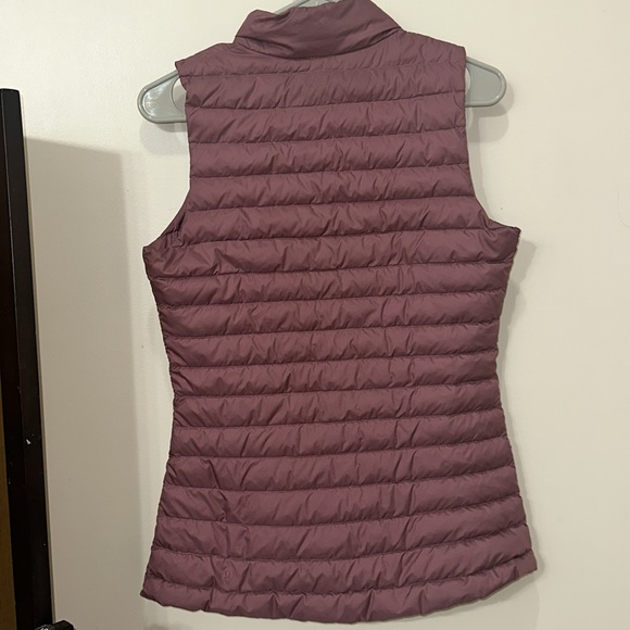 Lululemon - Picture 2 of 11